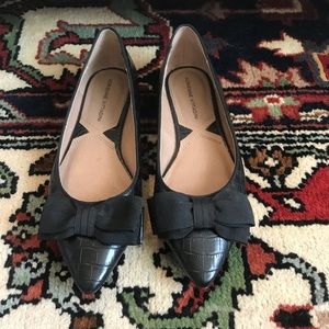 Black Pointed Toe Leather Flat with Bow 🎀